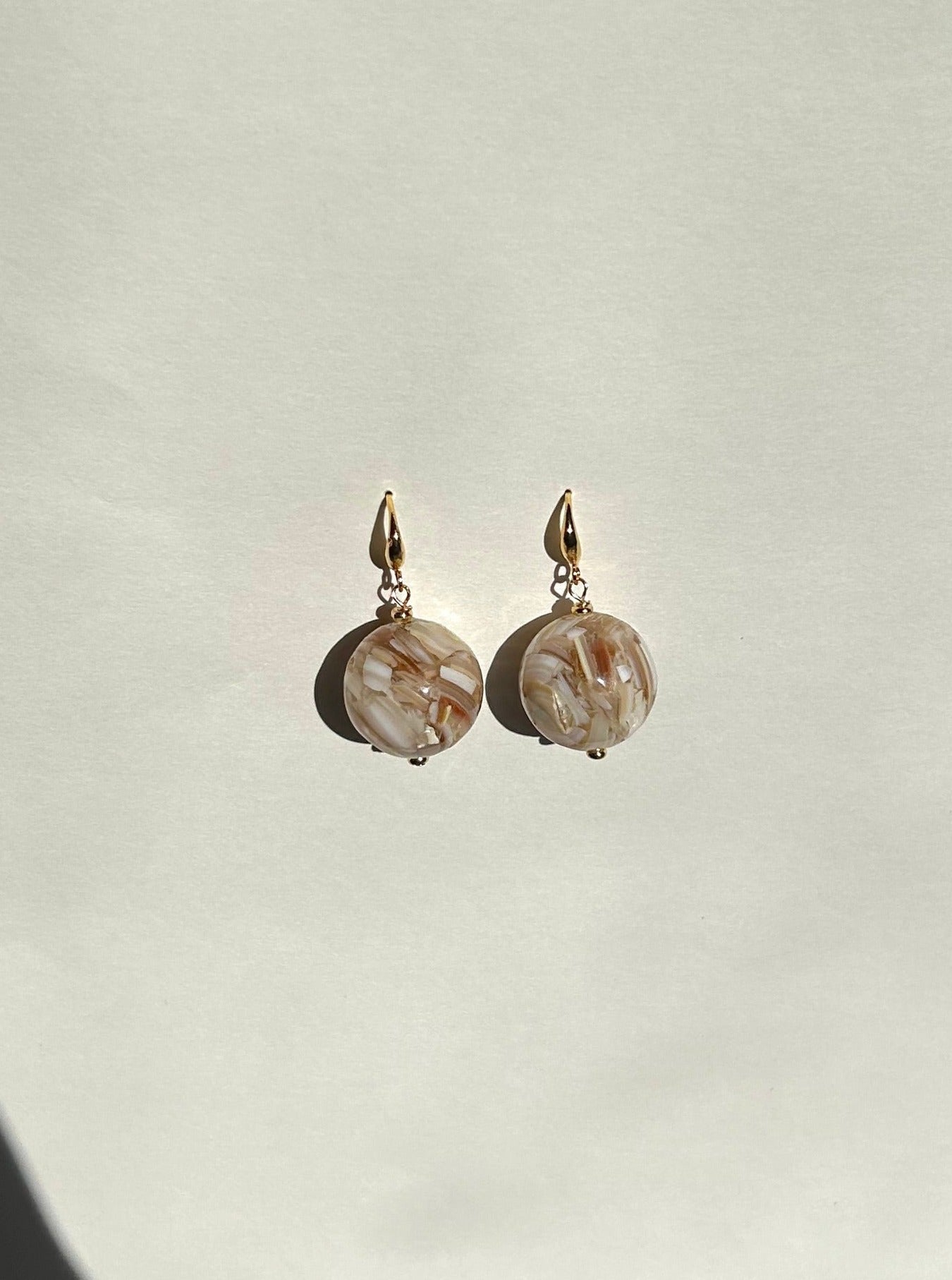 Sunset Earrings in Mother of Pearl